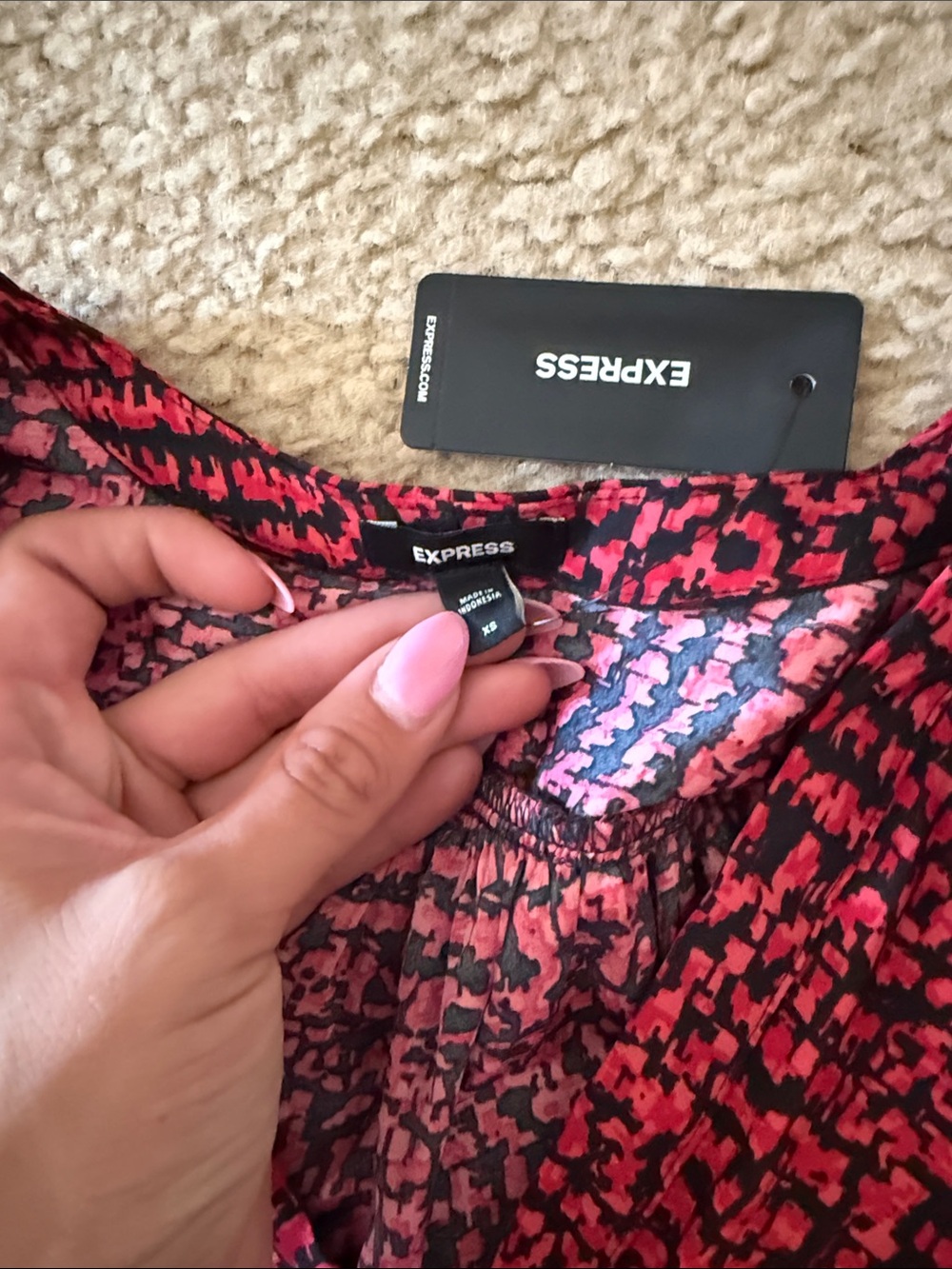 Red Patterned Wrap Dress - Picture 3 of 4